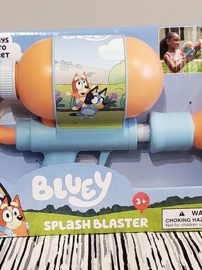 Bluey Splash Blaster Water Toy